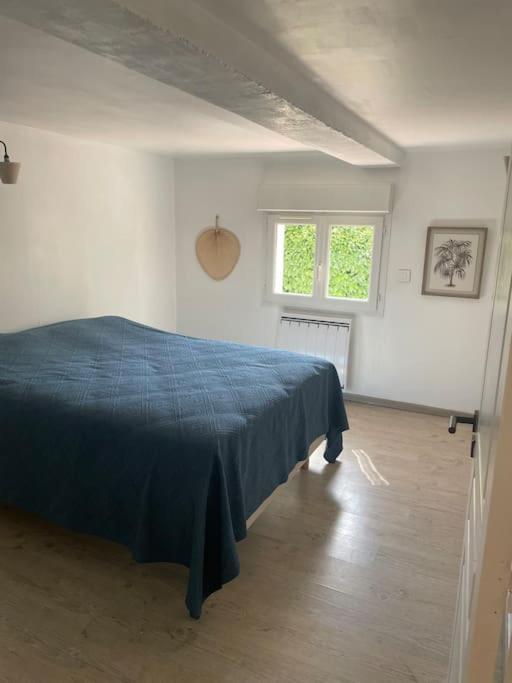 Holiday home Maison De Village Au Pied Du Luberon.